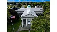 Image One Of county Court House.jpg Photo of the County Court House Cape Cod