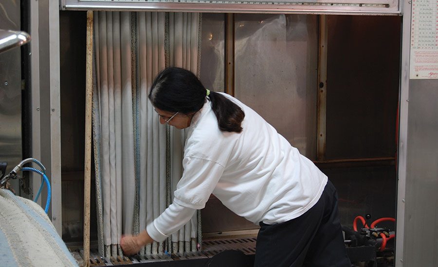 Wudyka_Drapery-Cleaning