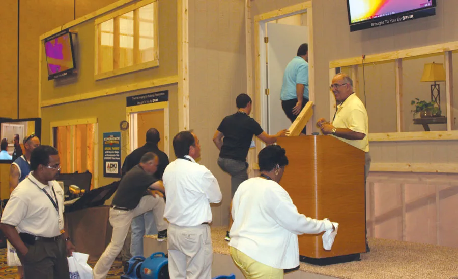 The-Experience--A-Show-Outside-the-Box