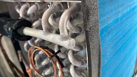 inner workings of a dehumidifier