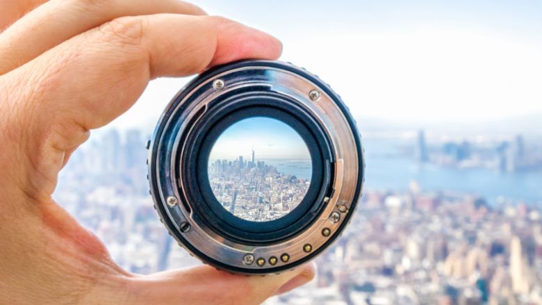 DSLR lens