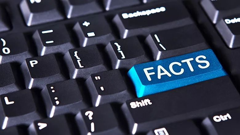 Computer keyboard with "fact" word